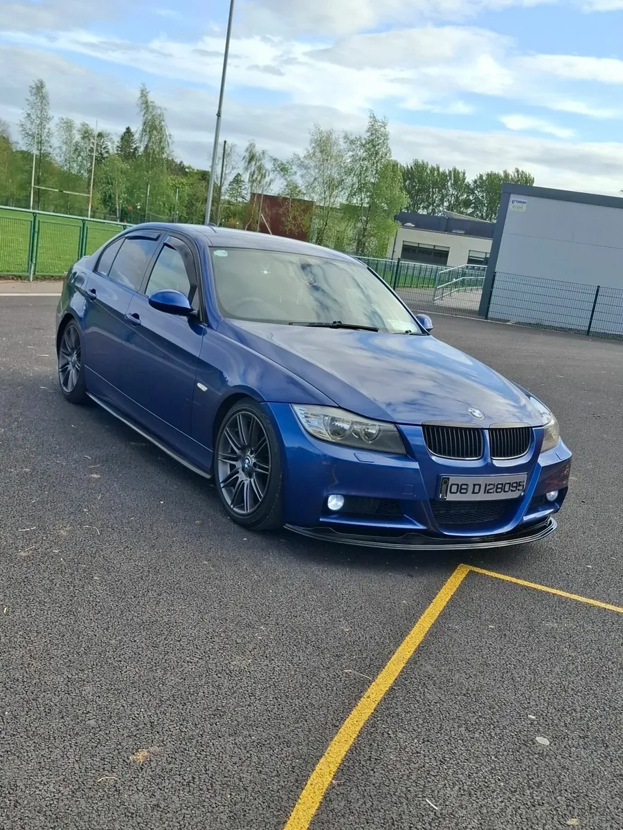 BMW 3-Series 2008 - Image 1
