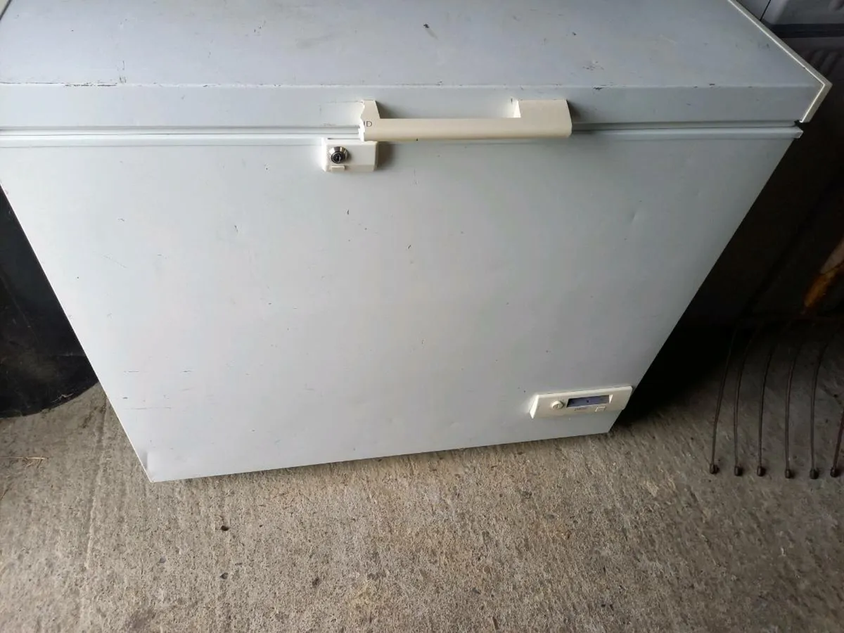 Chest freezer - Image 2