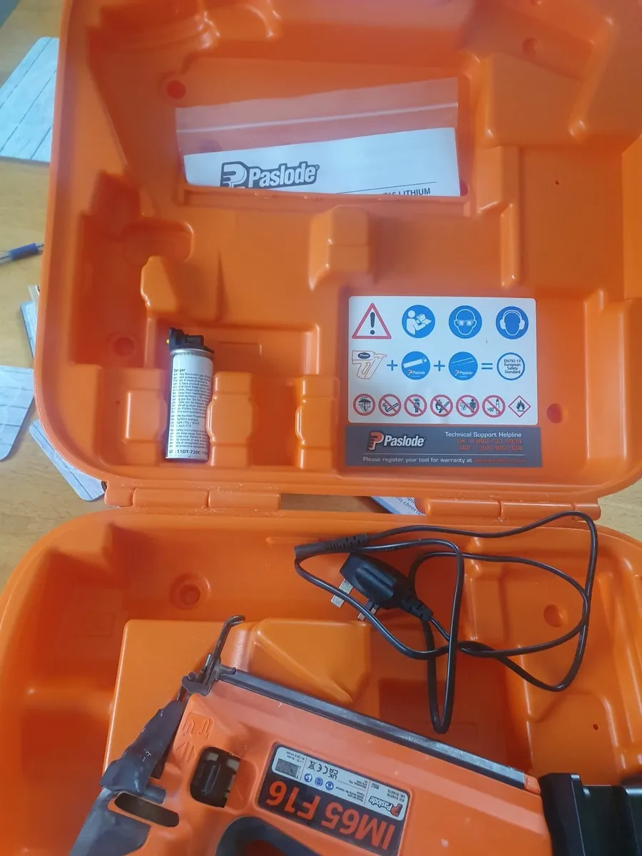 Paslode 16 g nailer - Image 4