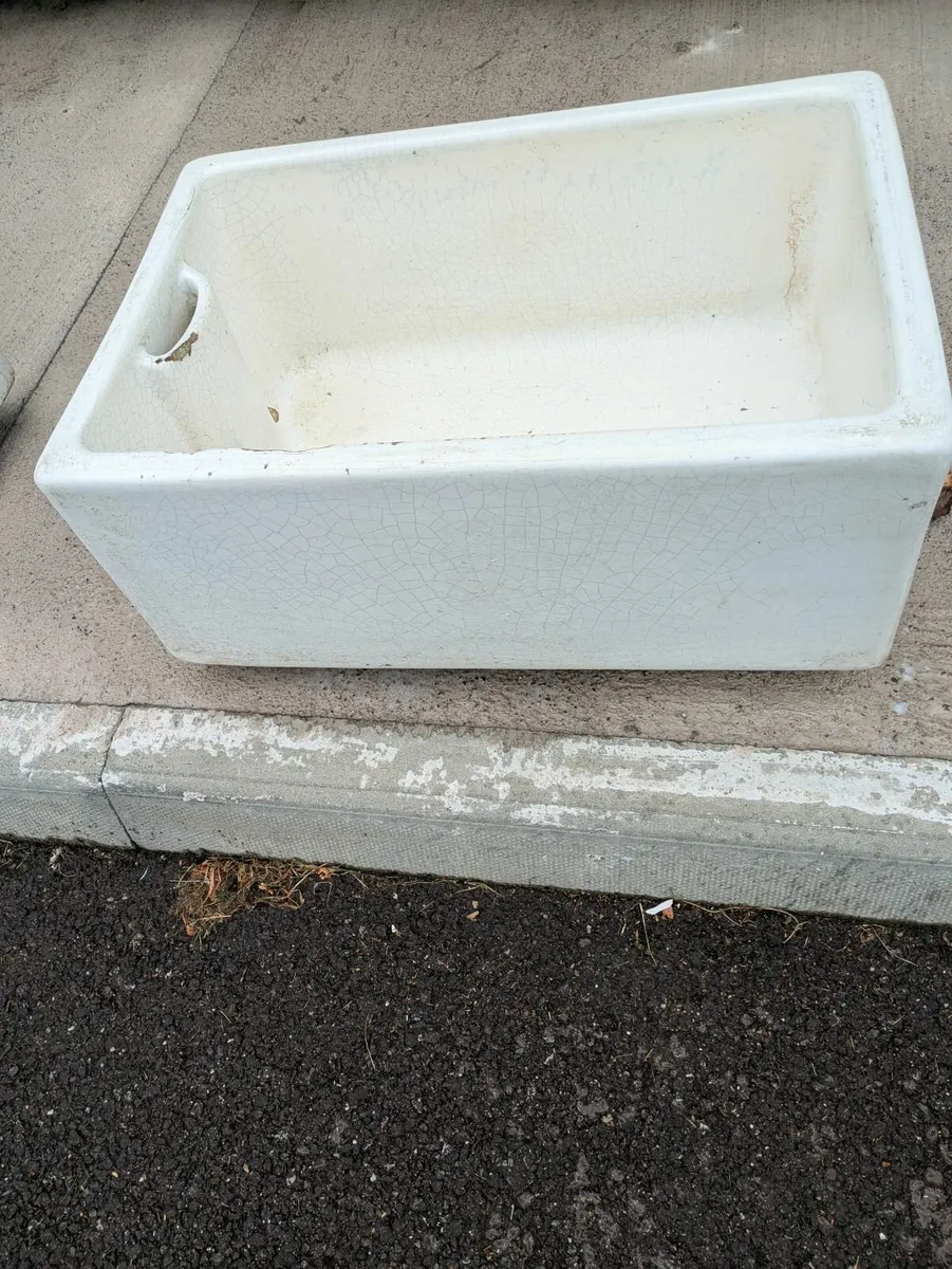 Belfast Sinks .. suitable for plants - Image 2