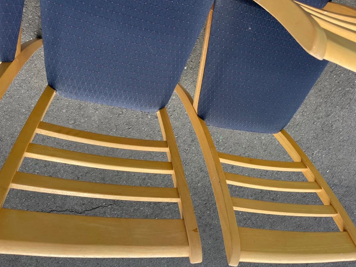 4 dining chairs - Image 2
