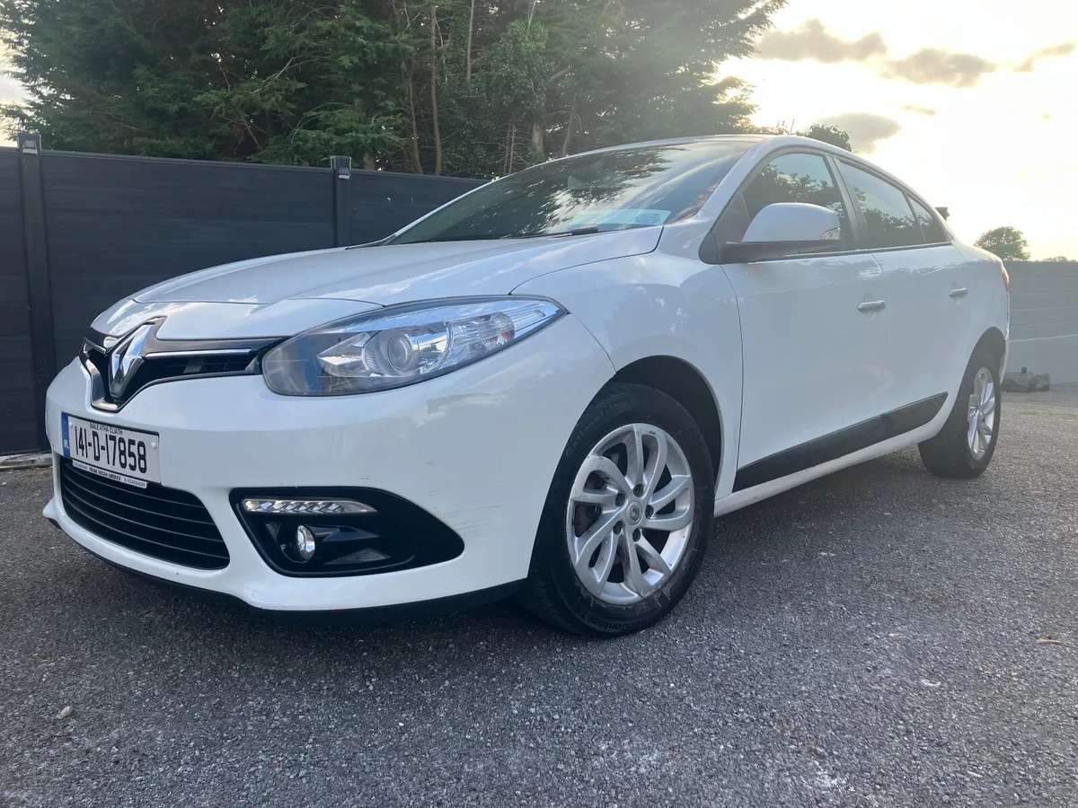 Renault Fluence 1.5 Automatic, taxed and tested - Image 4