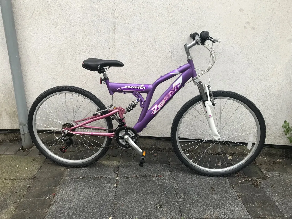 NewZephyr  planet 26 inch 18 speed full suspension - Image 1