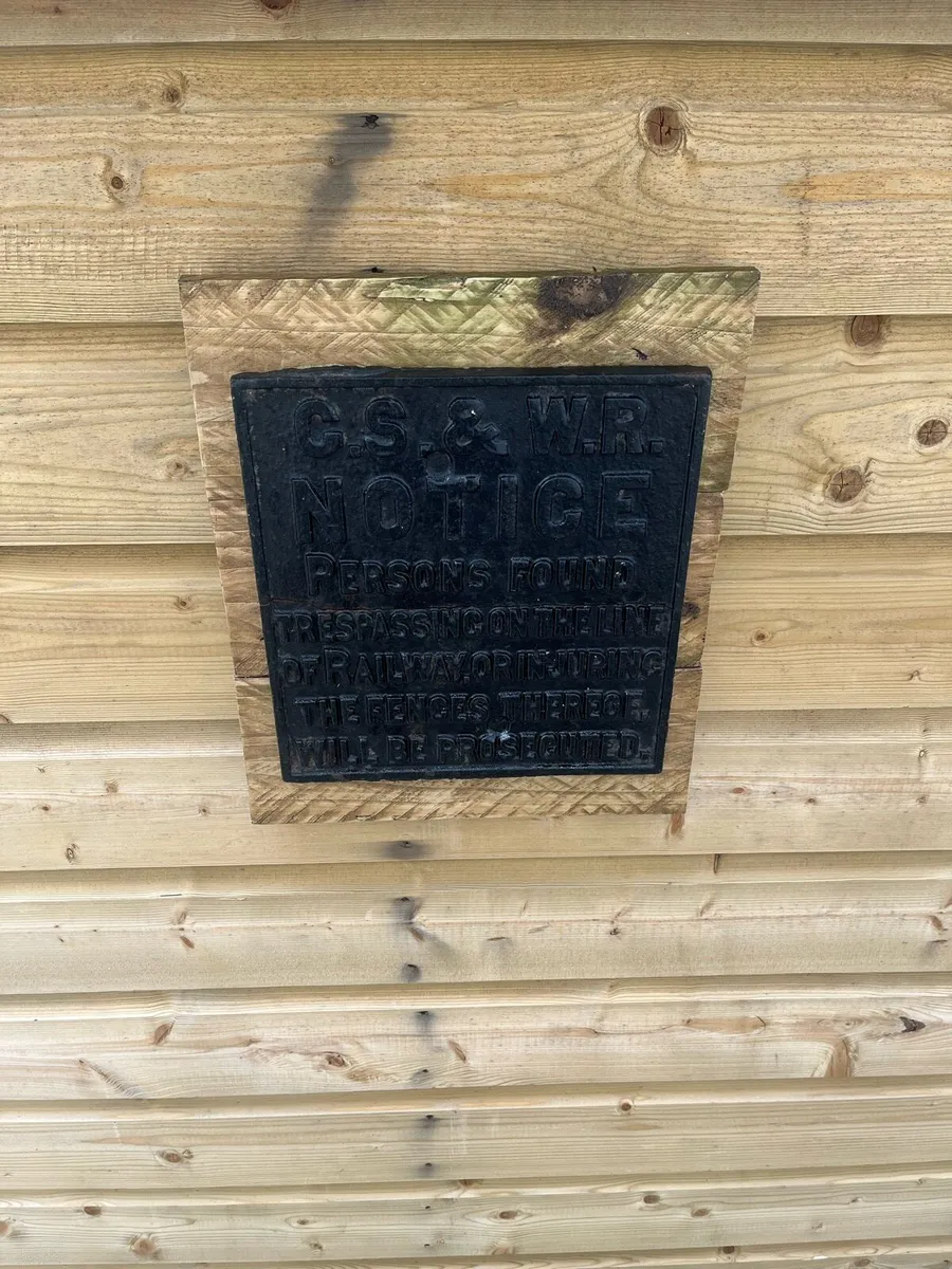 Genuine G.S & W.R Railway Cast Iron Sign - Image 4