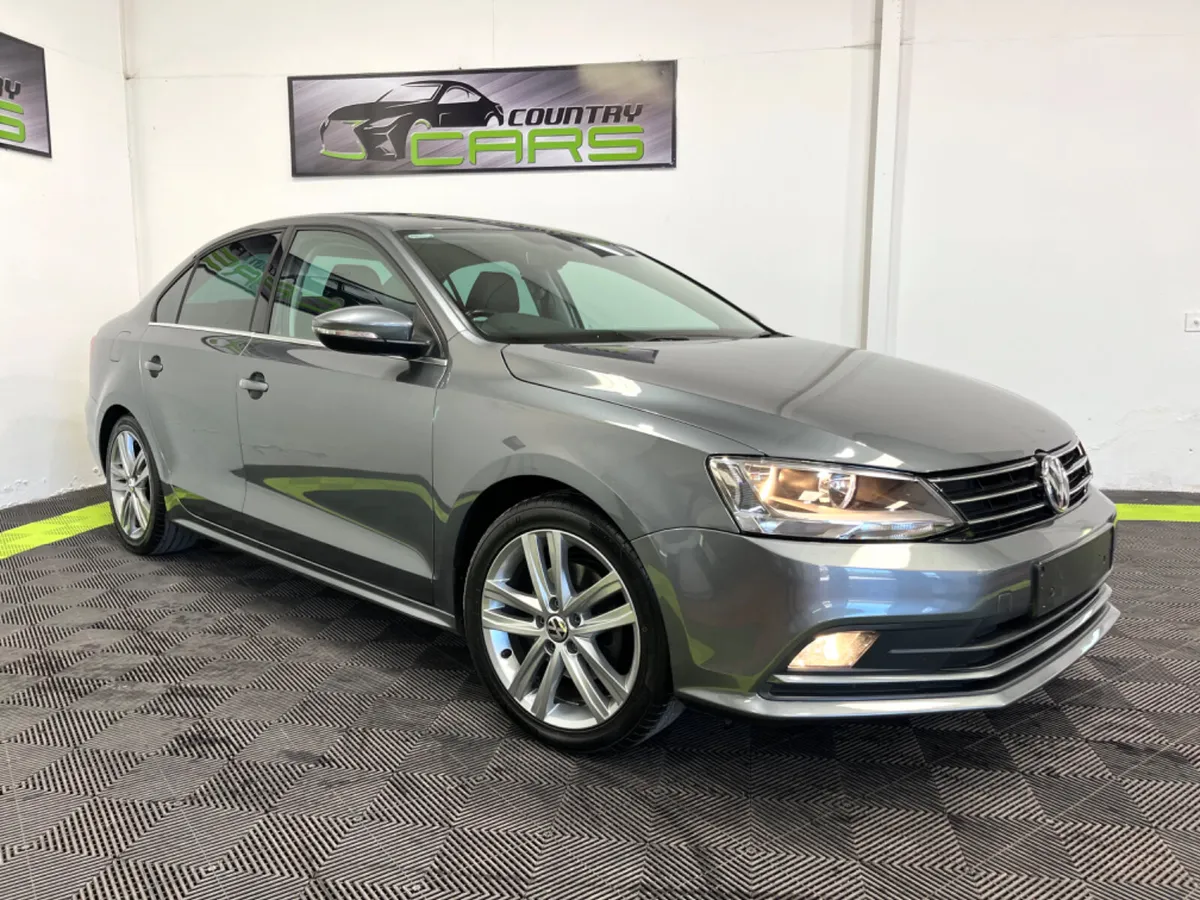 162 Volkswagen Jetta 2.0 GT TDI - Image 4