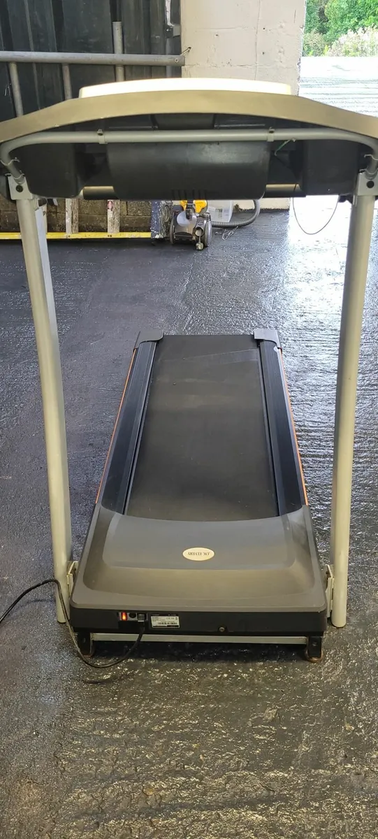 Treadmill - Image 4