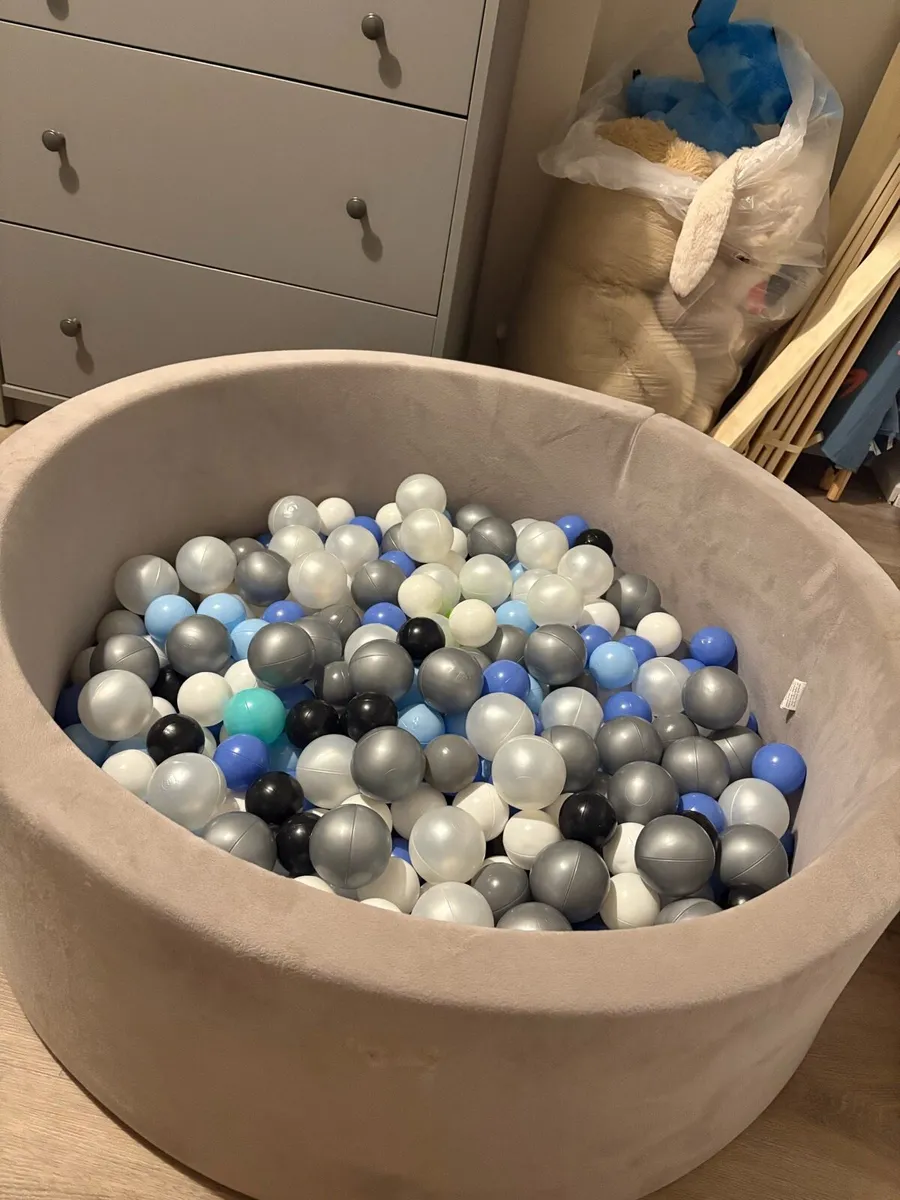 Child’s Ball Pit