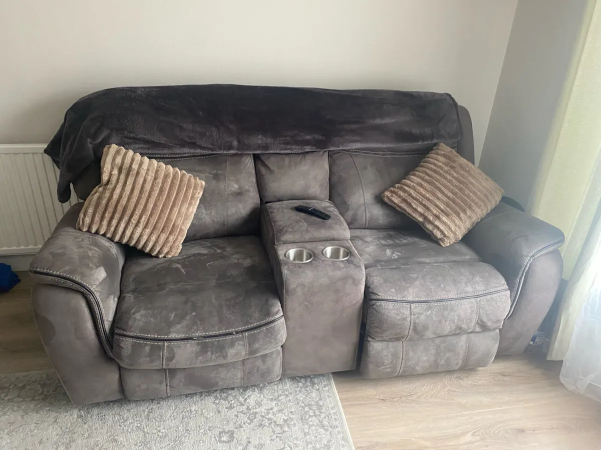 Two Seater Electric Recliner - Image 2