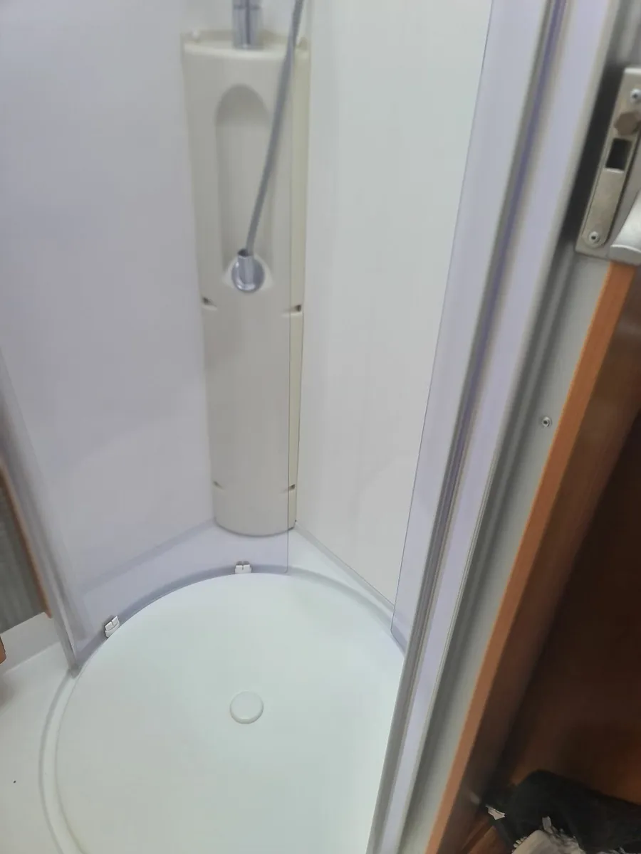 MOTORHOME - Image 1