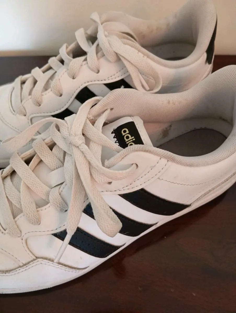 Adidas Womens trainers - Image 4