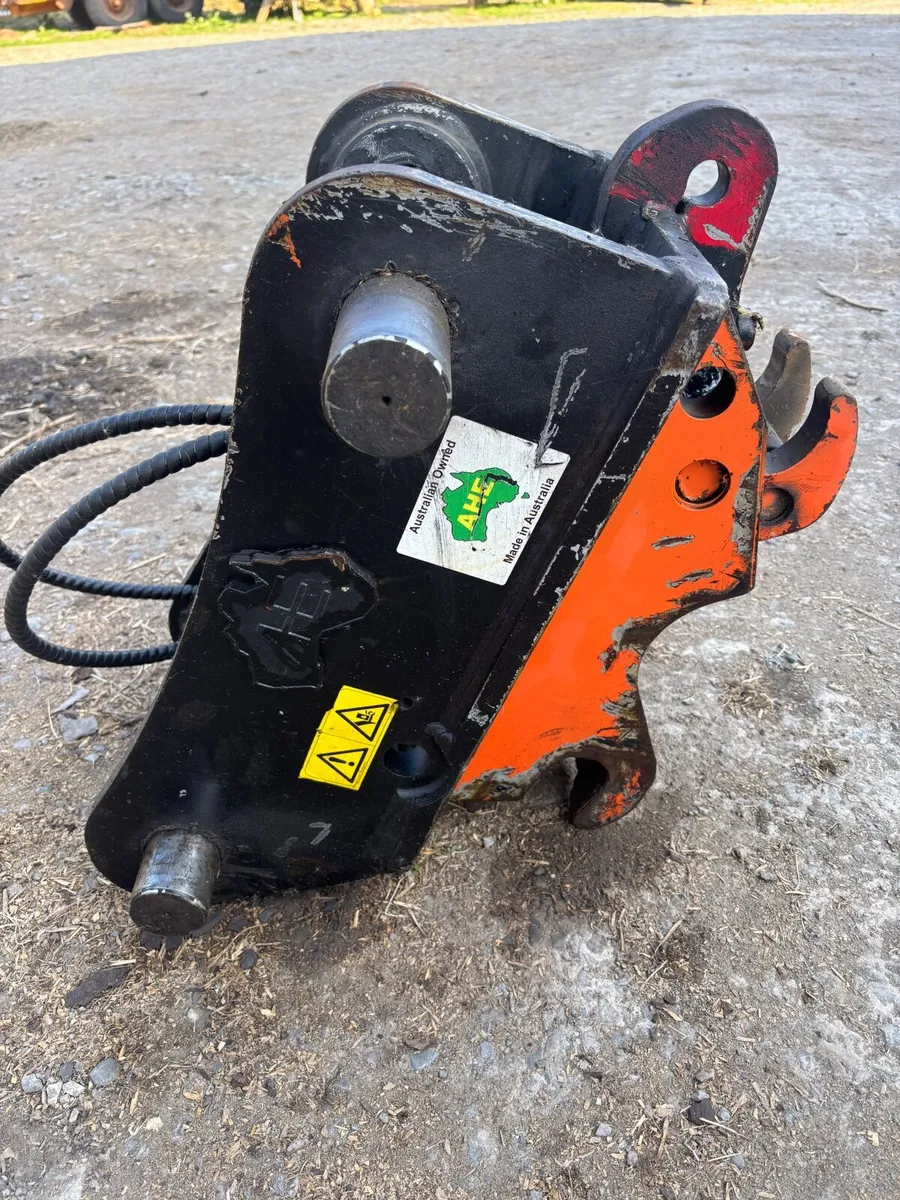 50mm Quick Hitch – Like New - Image 4