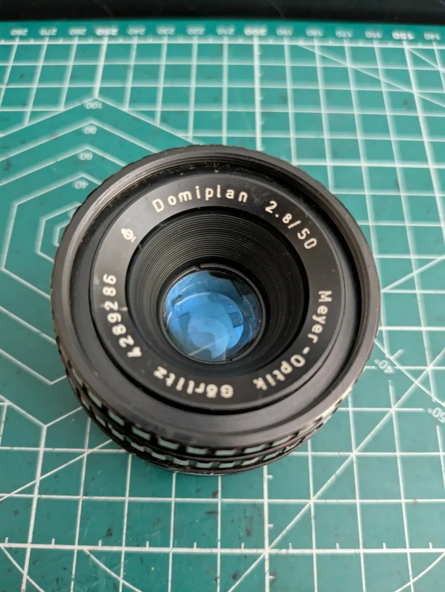 Vintage Meyer Optik Domiplan 50mm 2.8 Lens M42 - Image 1