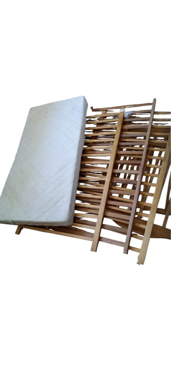 Cot with mattress - Image 2