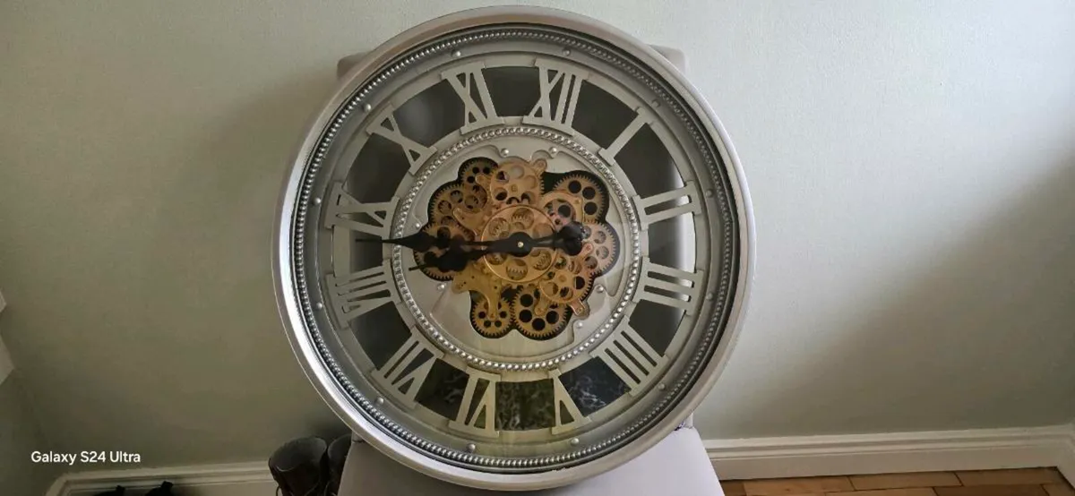 Clock - Image 1