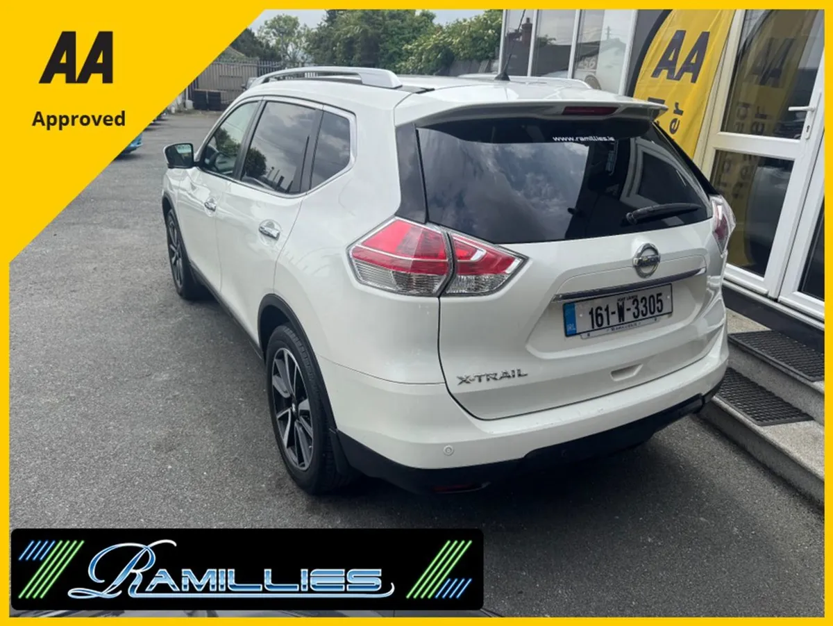 Nissan X-Trail 1.6dci Tekna 4wd  Pan Roof  7 Seat - Image 3