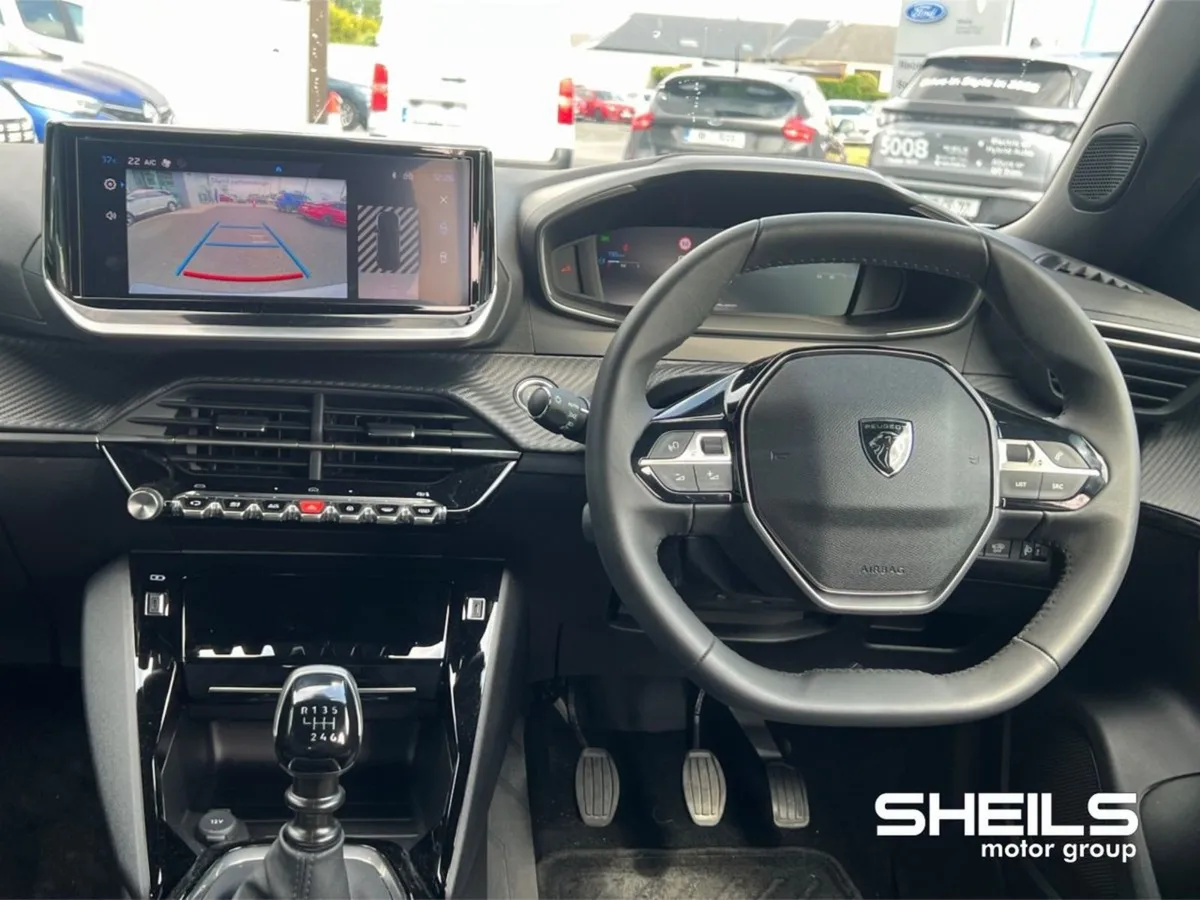 Peugeot 2008 1.2 Puretech 100bhp Allure - Image 3