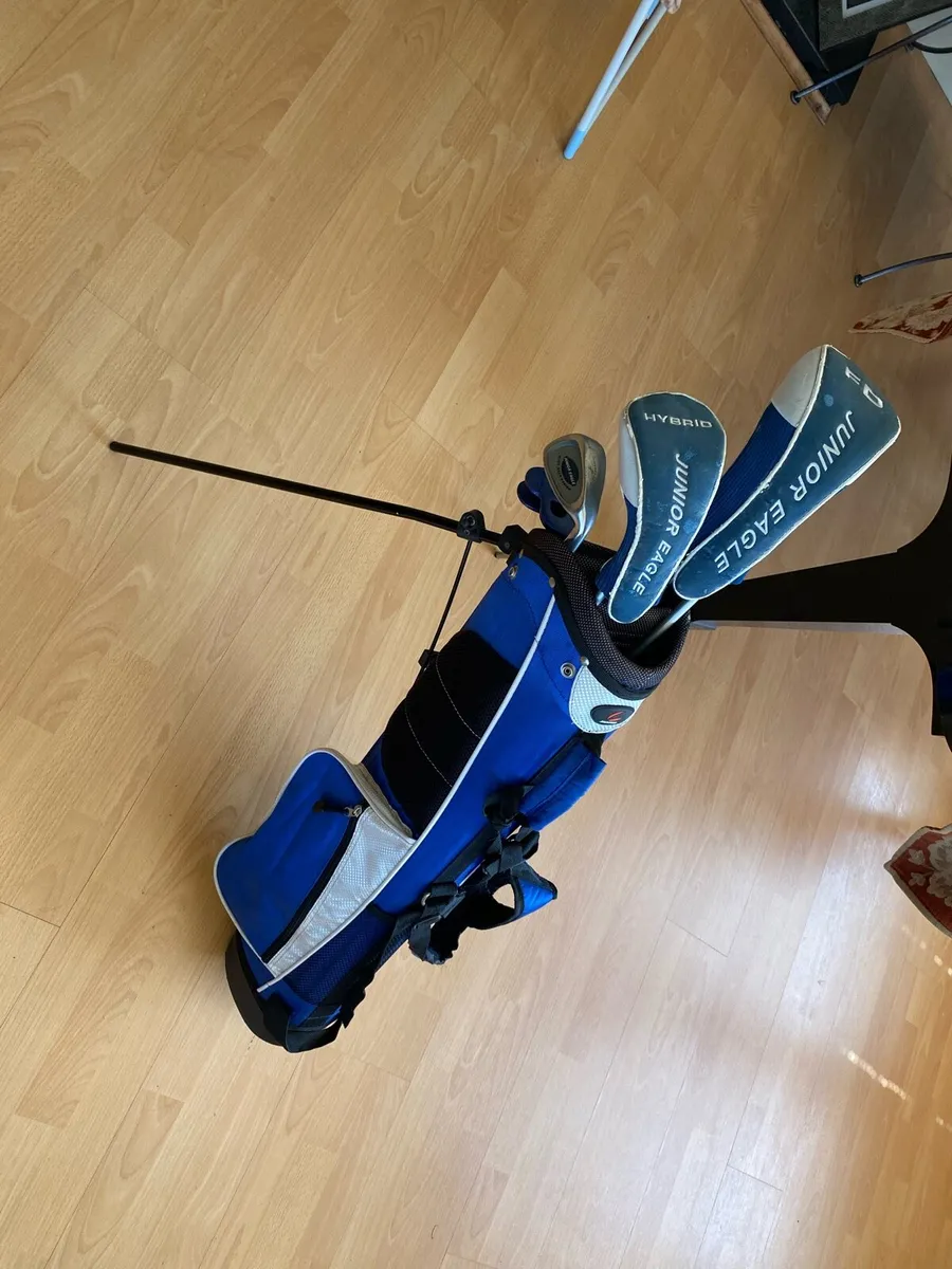 Junior golf clubs set - Image 1