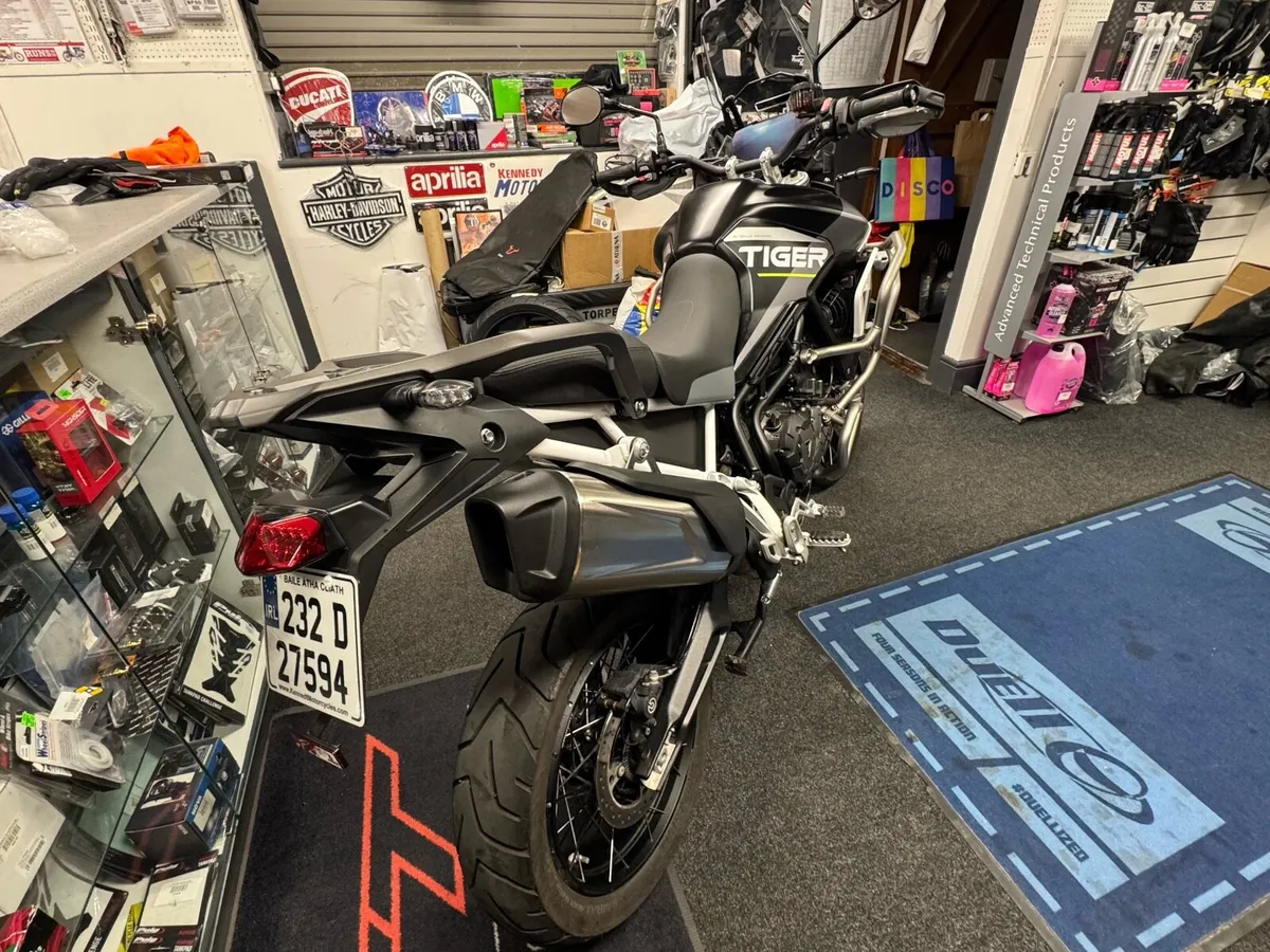 2023 Triumph Tiger 900 Rally Pro Aragon Edition - Image 3