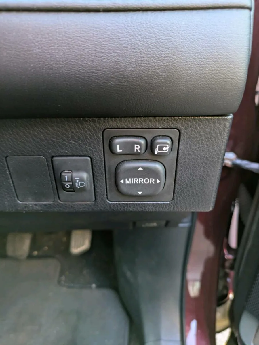 Toyota Rav4 - Image 4