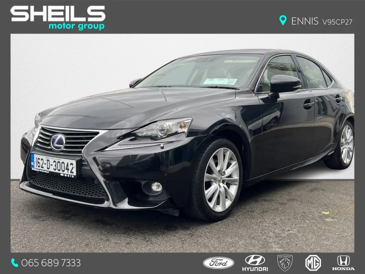 Lexus IS 300h Executive - Image 4