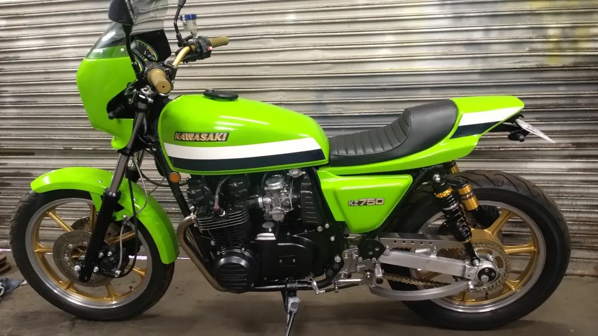 1983 Kawasaki KZ 750 - Image 4
