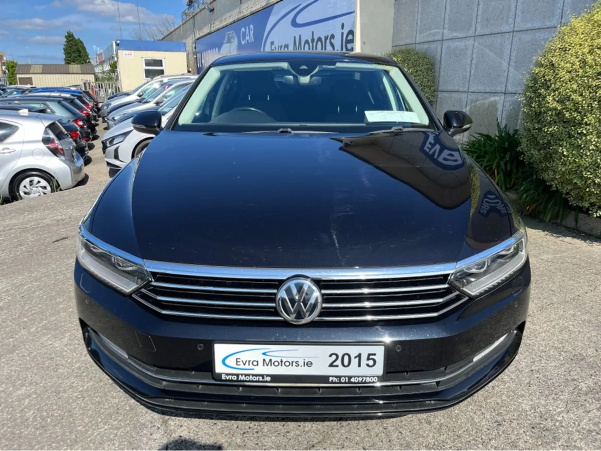 Volkswagen Passat CL Saloon Automatic 1.4 Petrol - Image 2