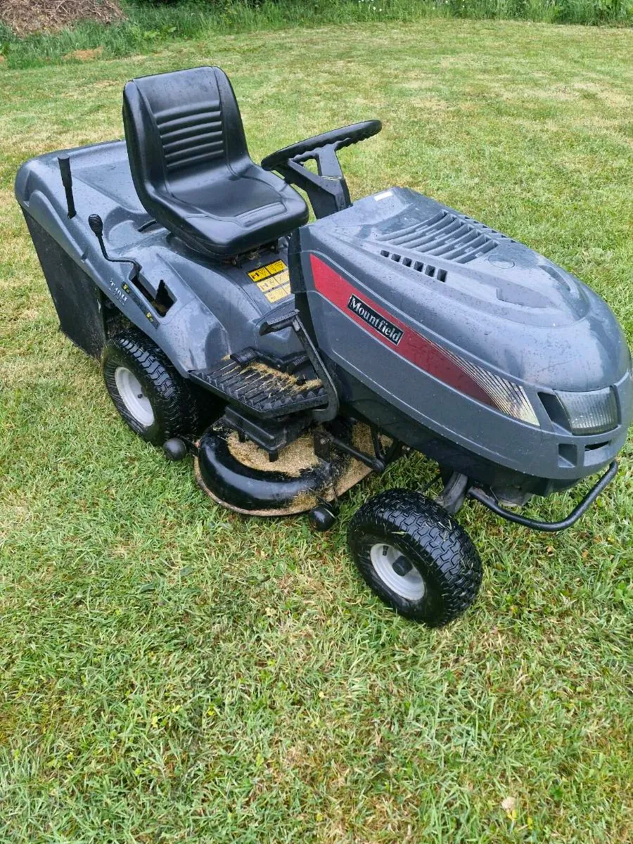 Castlegarden ride on mower  CAN DELIVER IF NEEDED - Image 1