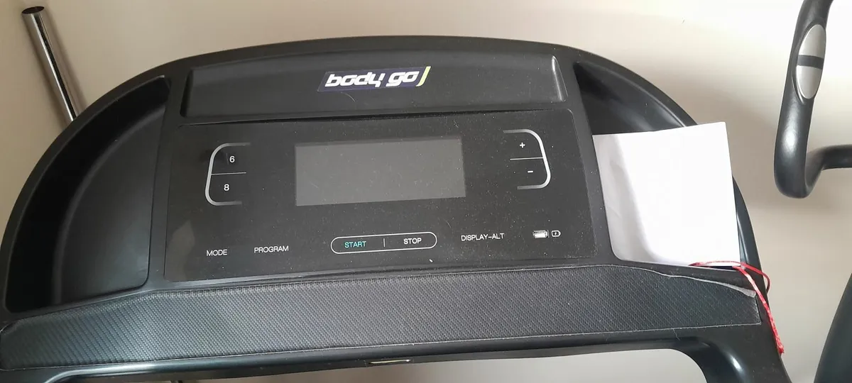 Treadmill - Image 1