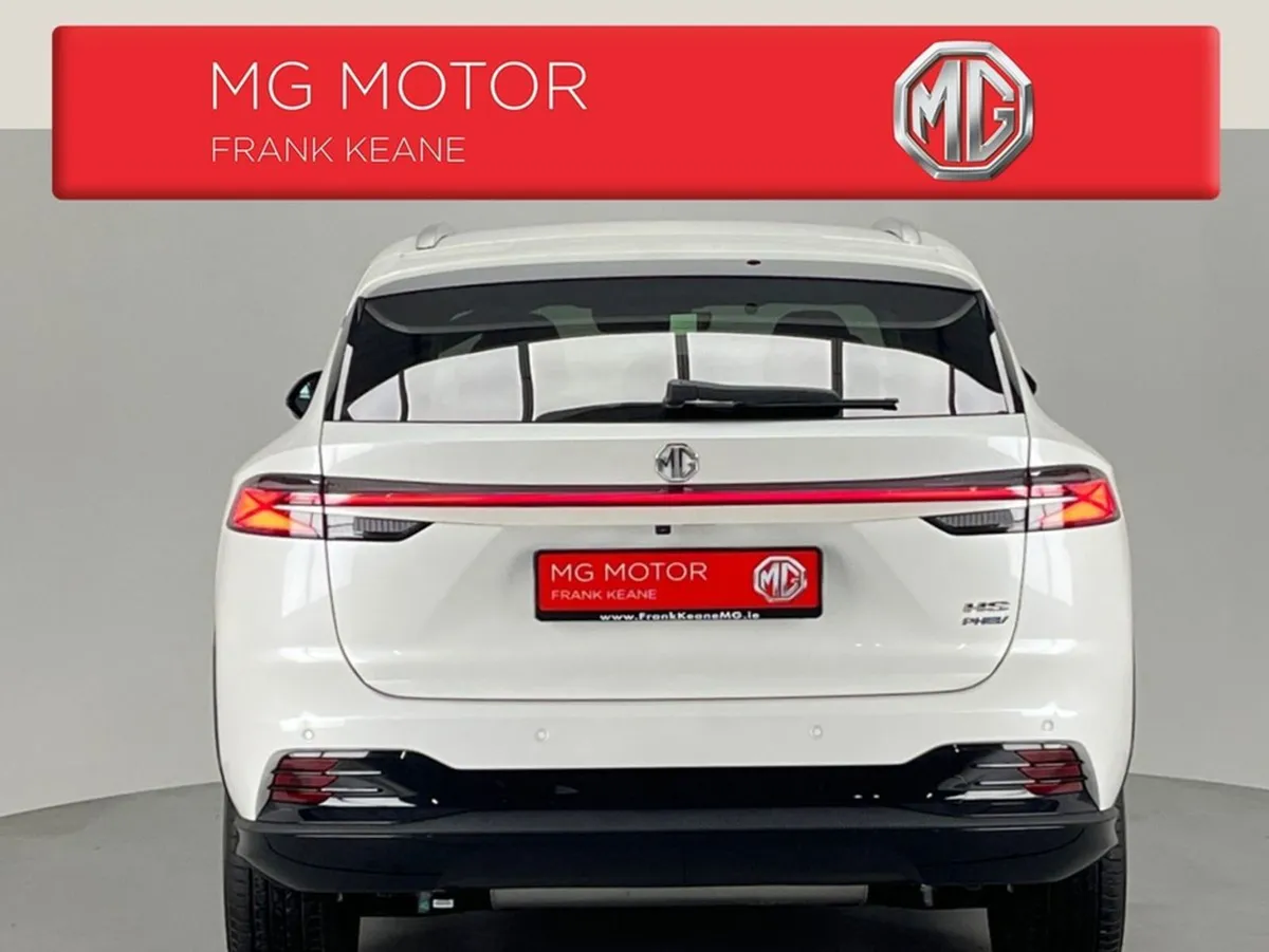 MG HS Ex-demo HSE Exclusive Phev - 24.7kwh full B - Image 3