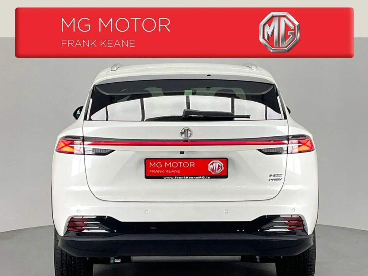 MG HS Ex-demo HSE Exclusive Phev - 24.7kwh full B - Image 3