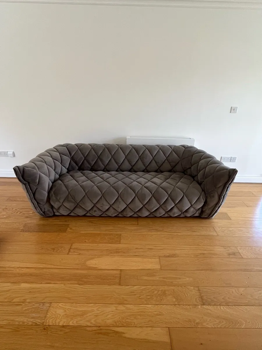 Designer 3 seater sofa - Image 3