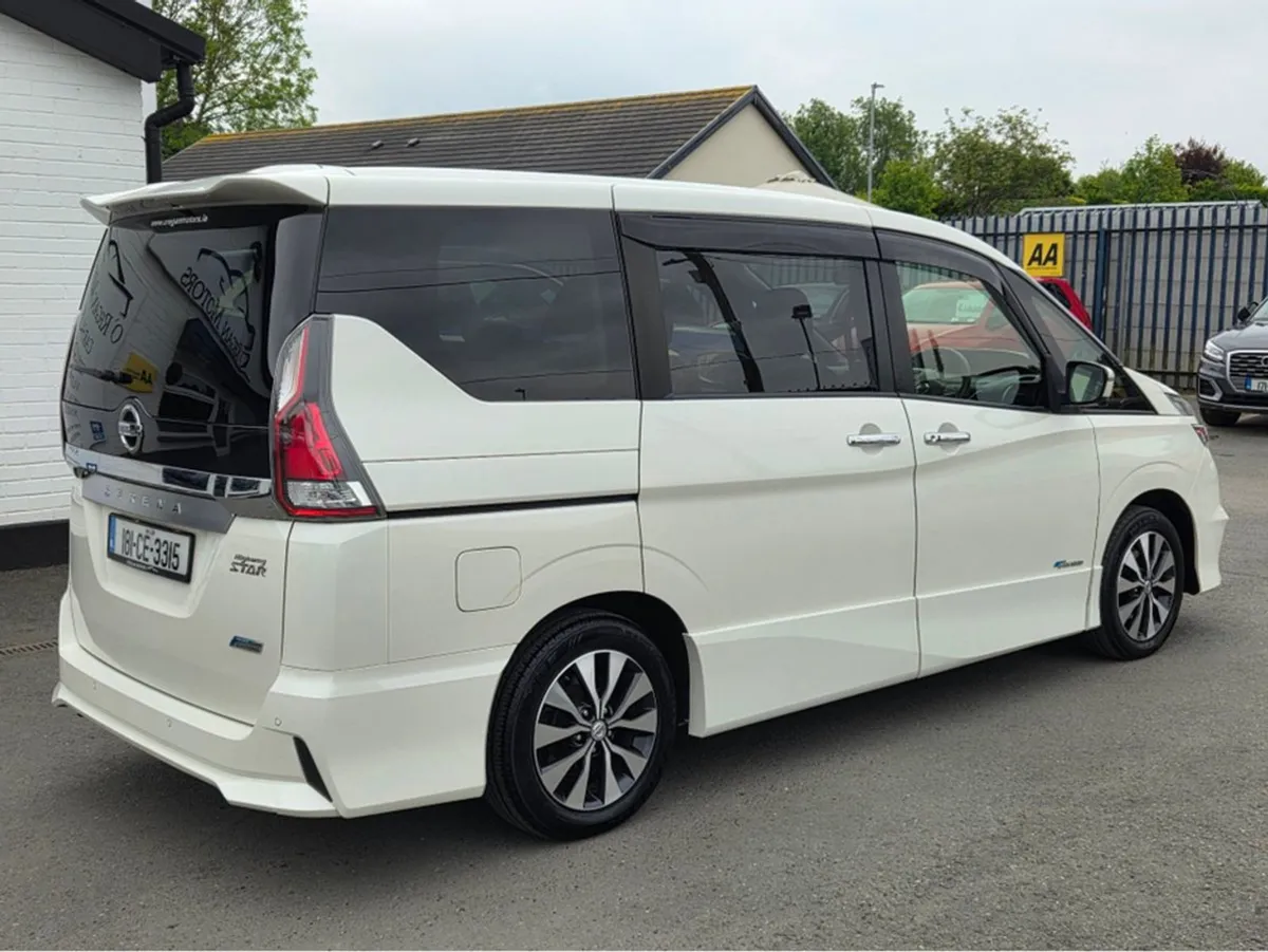 Nissan Serena 2.0 Hybrid Highway Star 8-seater - Image 3