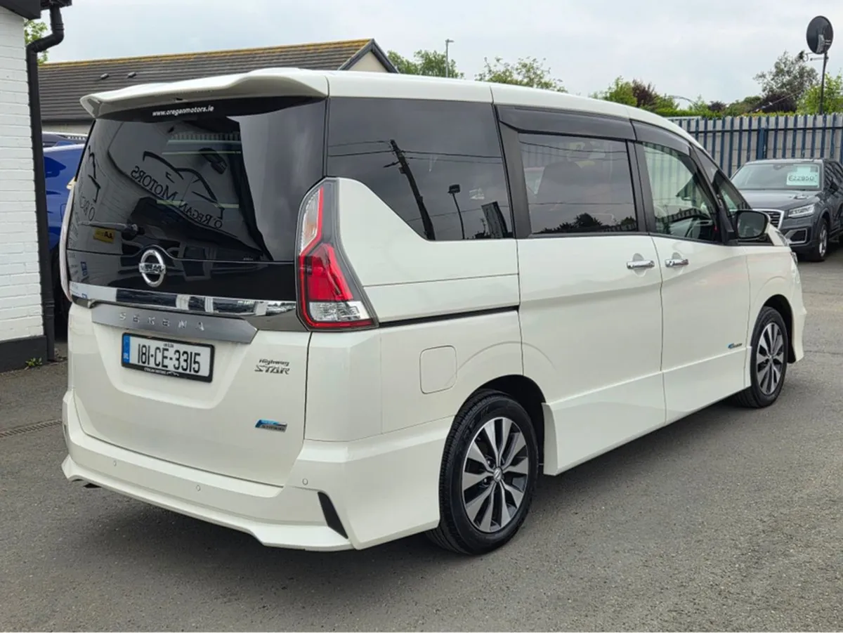 Nissan Serena 2.0 Hybrid Highway Star 8-seater - Image 4
