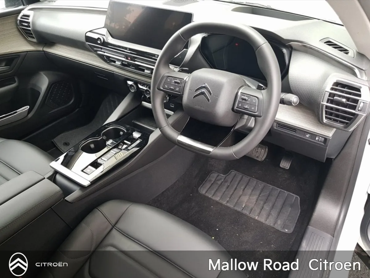 Citroen C5 X Plus Puretech 130 Eat8 MY - Image 2