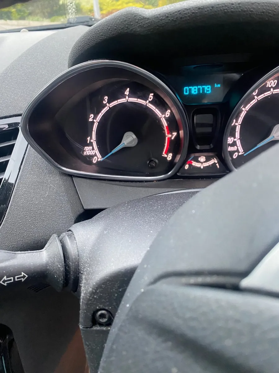 Ford Fiesta 2017 - Image 2