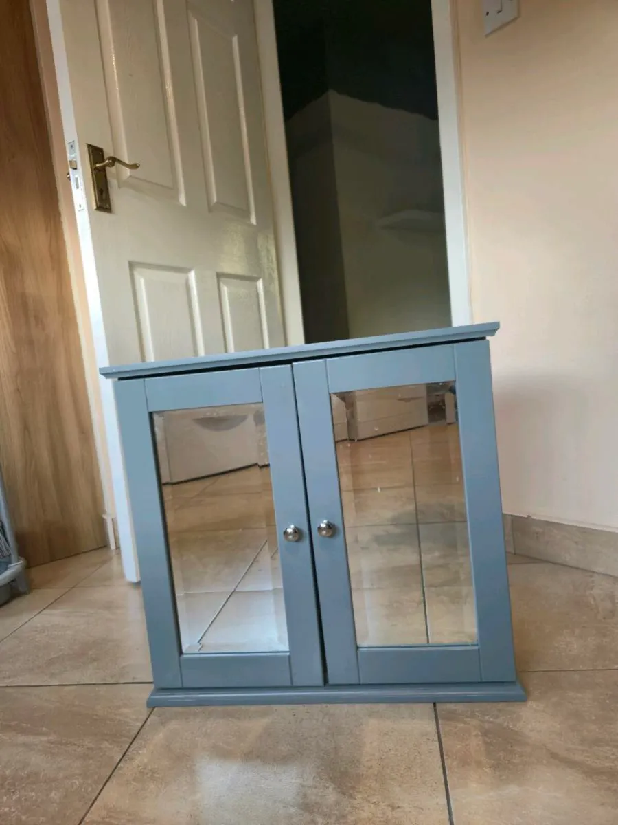 Bathroom Cabinet - Image 1