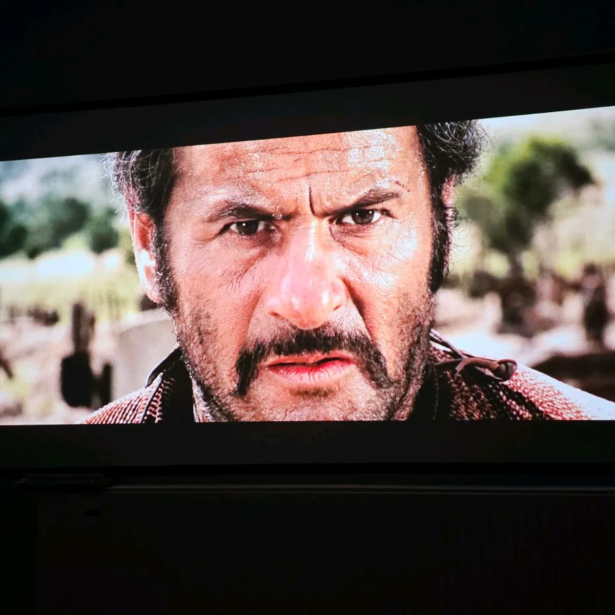 Good Bad and the Ugly Cosmos Max 4k Projector - Image 3