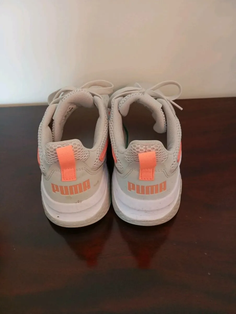Womens Puma Trainers - Image 3