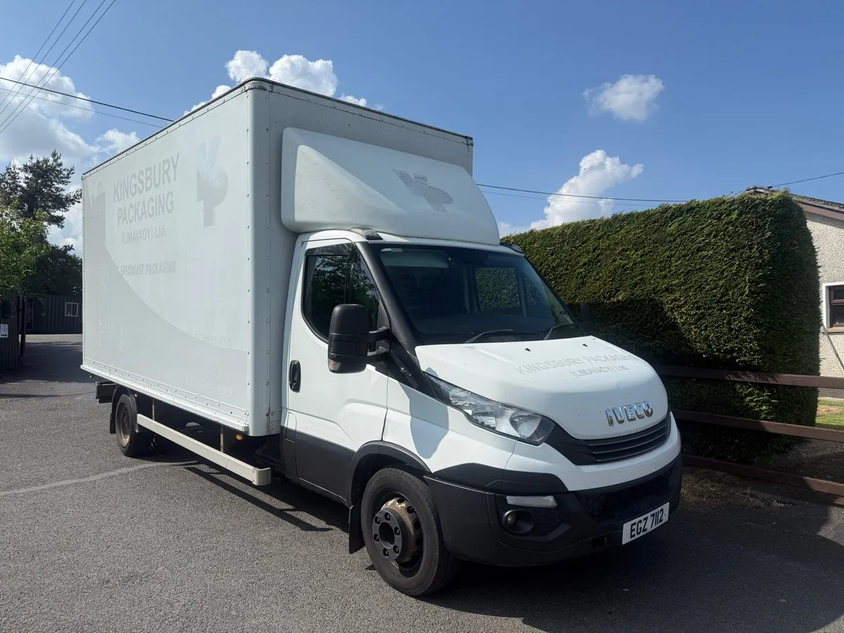 2017 Iveco Daily 70C18 Auto Luton Box - Image 1