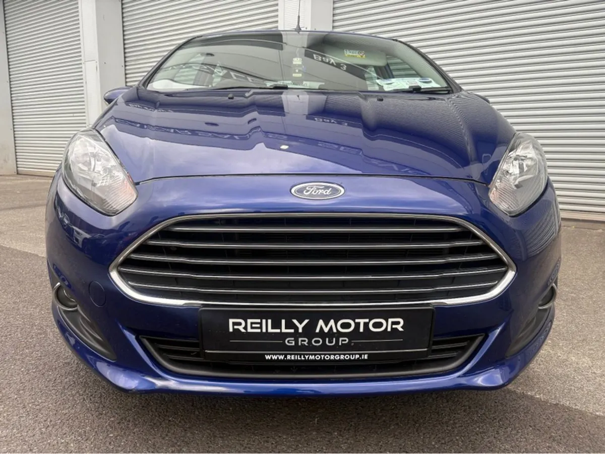 Ford Fiesta 1.2 Petrol Zetec - Image 2