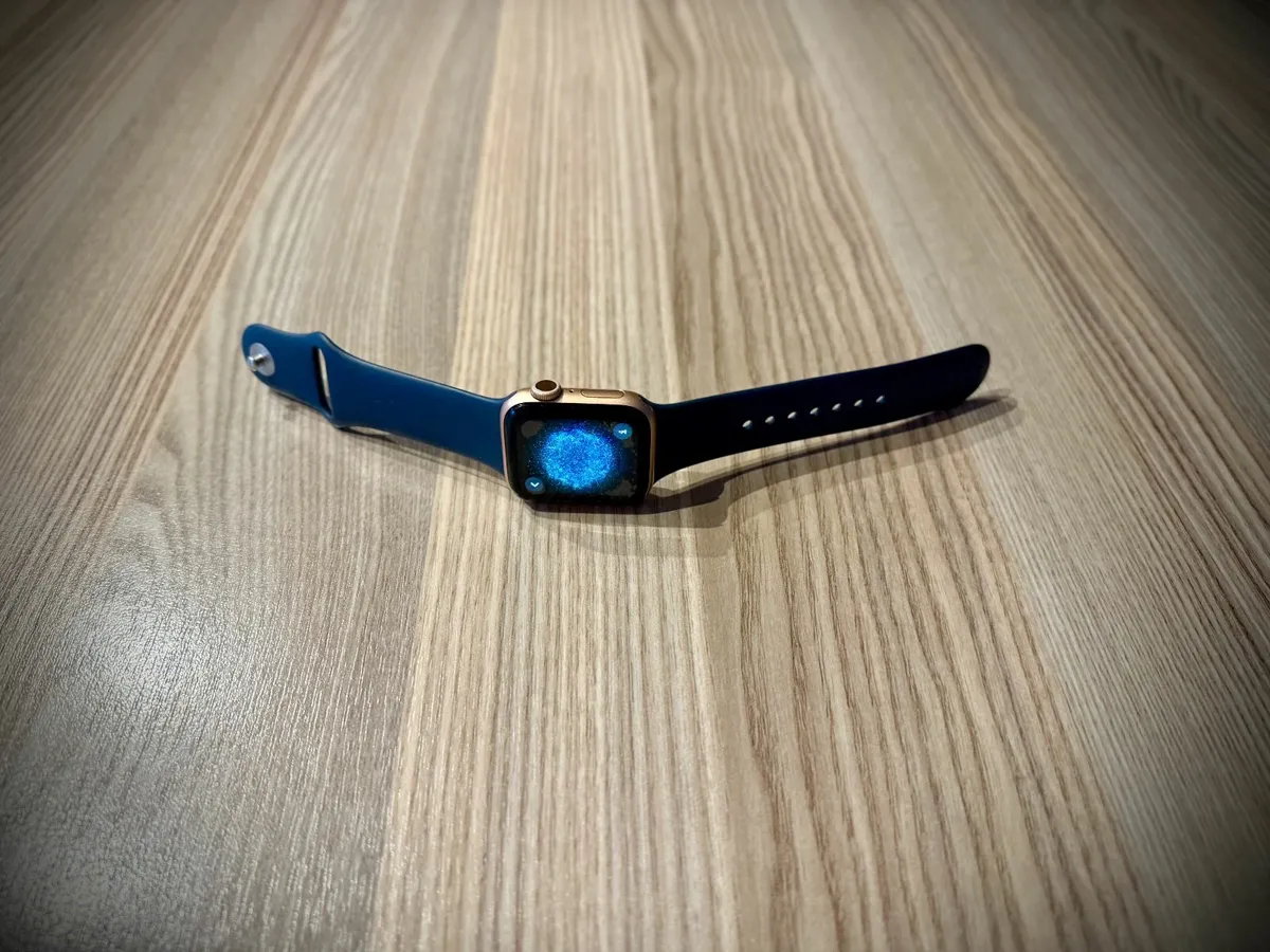 Apple Watch Series 6 40mm - Image 2