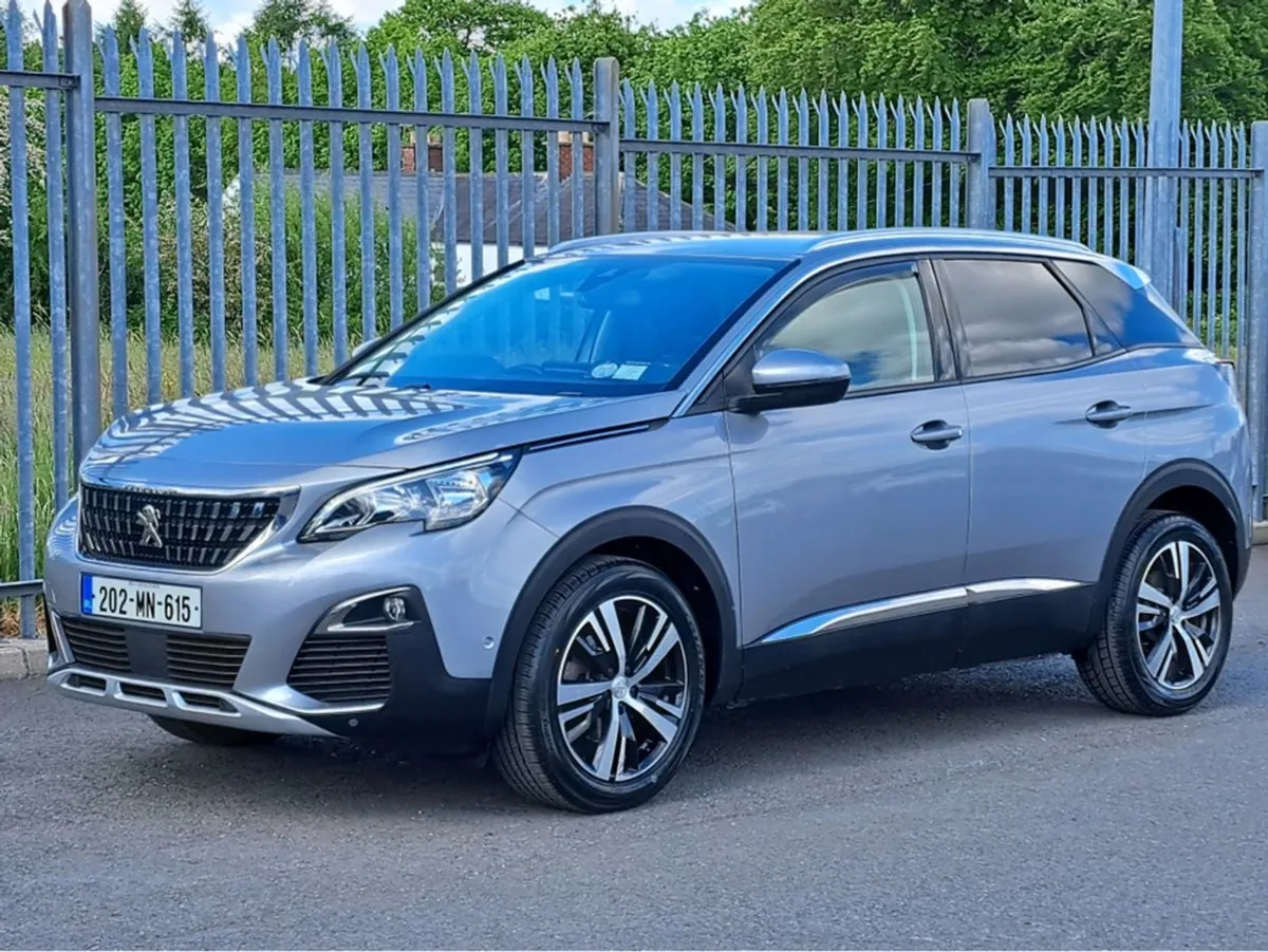 Peugeot 3008 Allure 1.5bhdi 130PS  half Leather r - Image 4