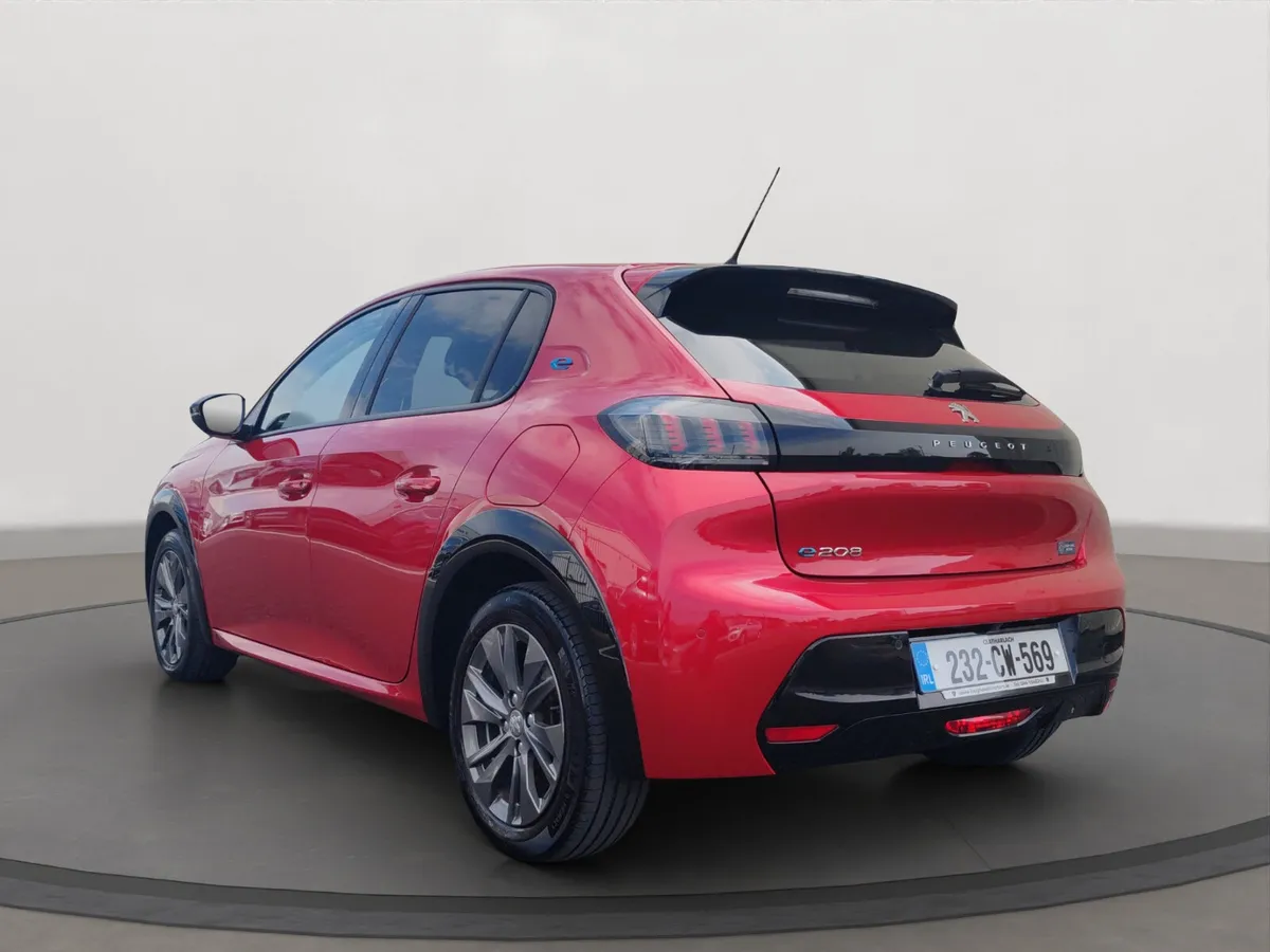 Peugeot 208 50kw E Allure - Image 2