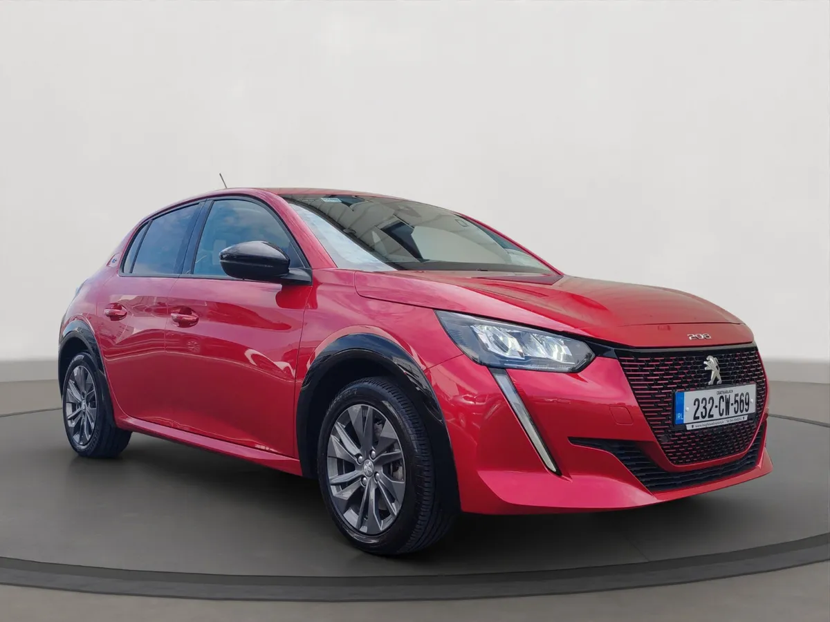 Peugeot 208 50kw E Allure - Image 4