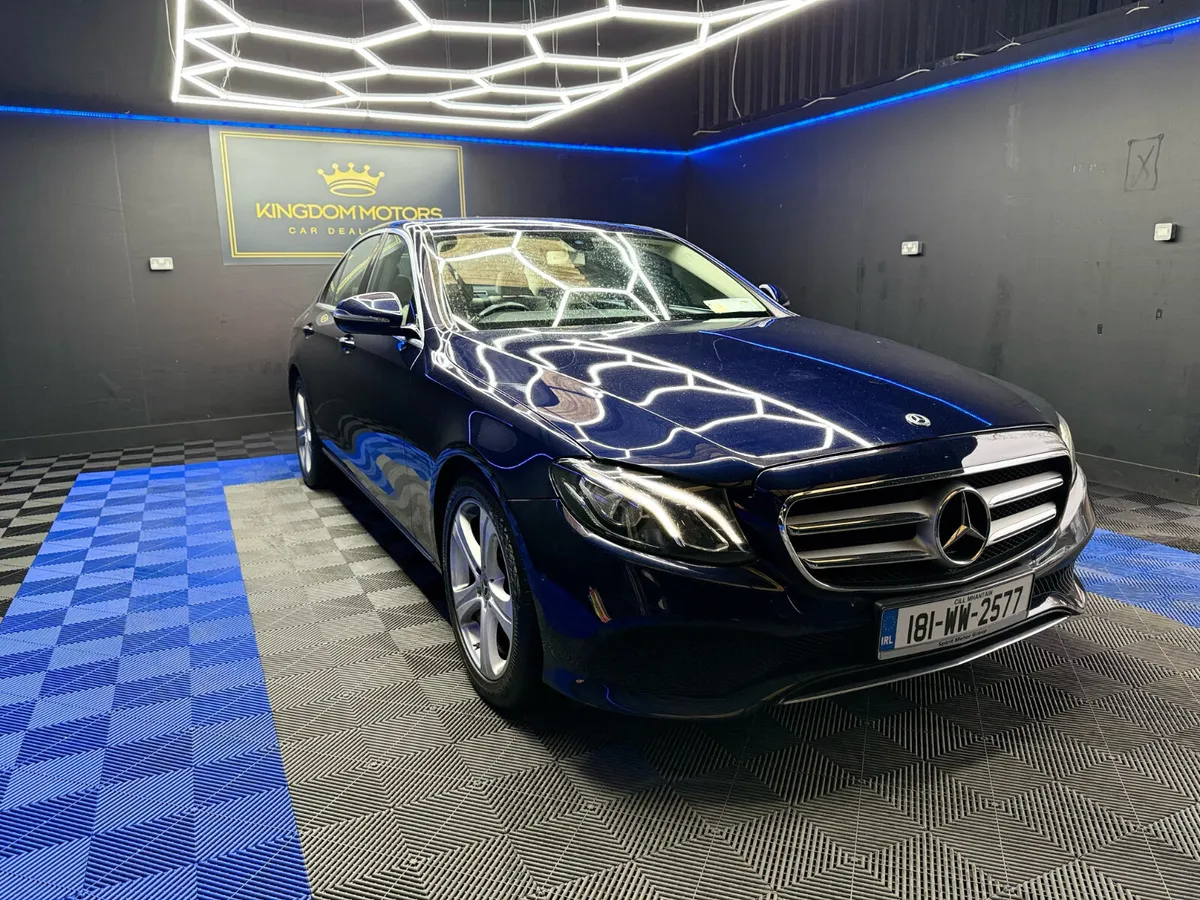 E-Class Auto,Avantgarde,1 OWNER - Image 3