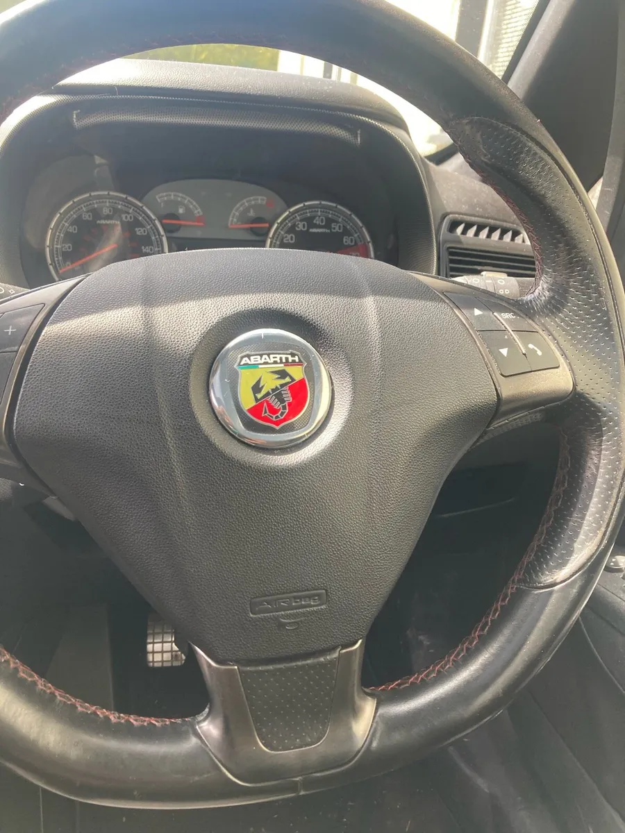 Fiat punto abarth - Image 4