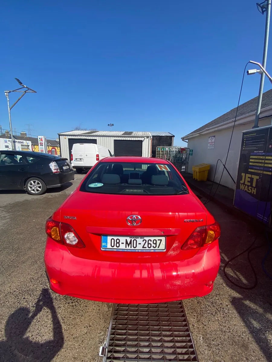 Toyota Corolla - Image 2
