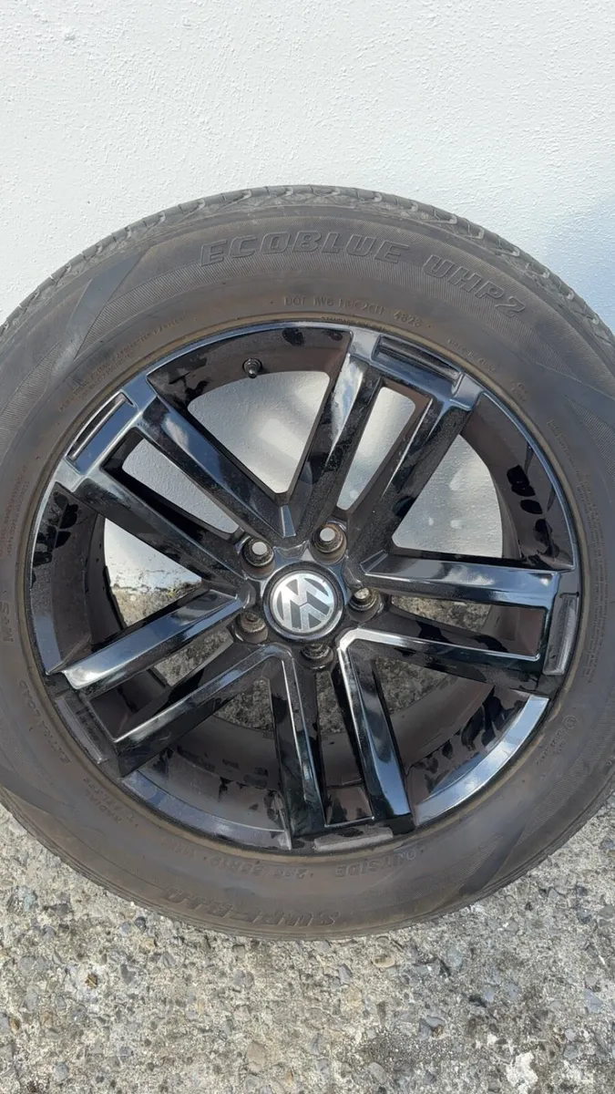 19” 5 lug nut - Image 2