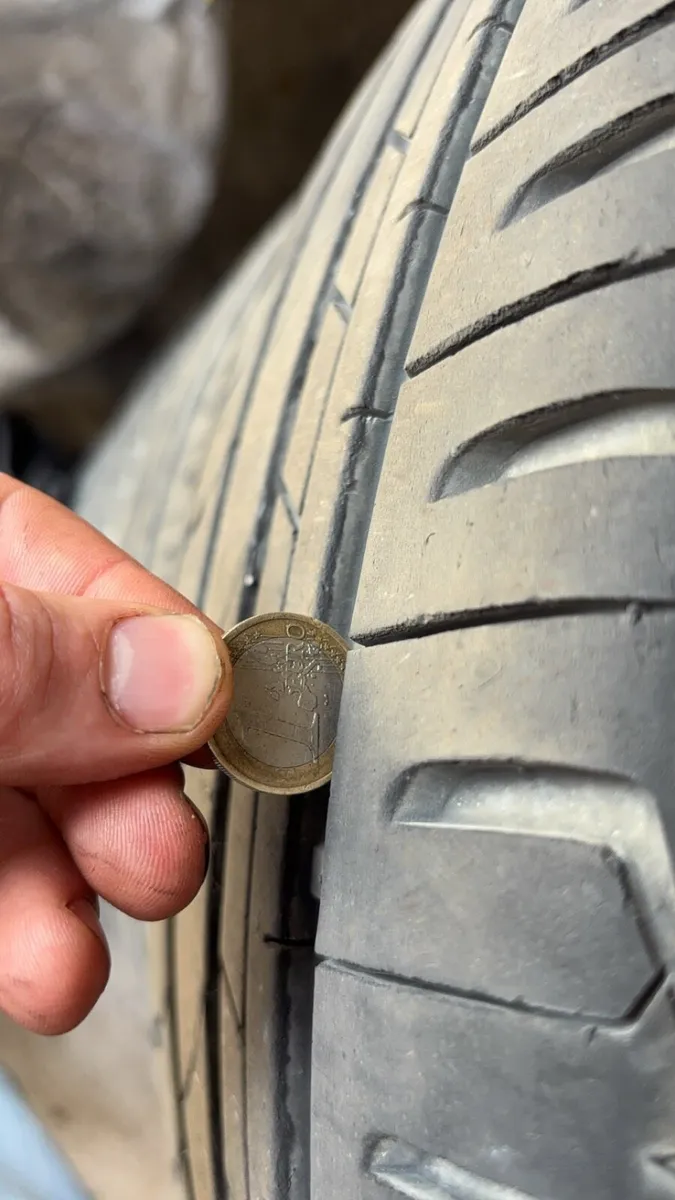 19” 5 lug nut - Image 4