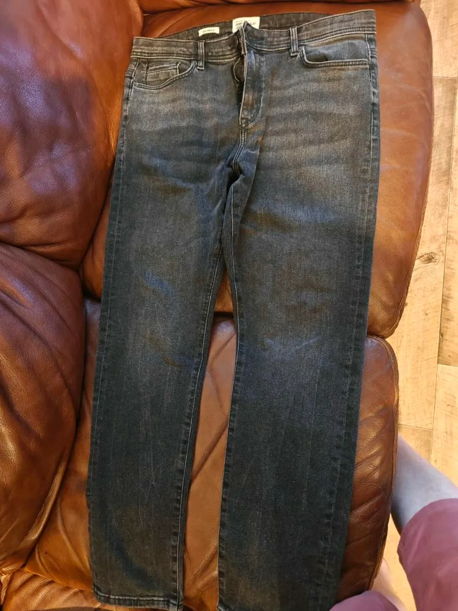 Jeans - Image 1